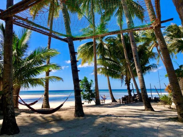 Apo Diver Beach Resort サンフアン エクステリア 写真