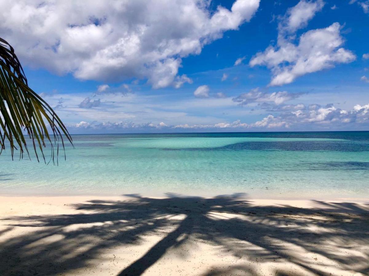 Apo Diver Beach Resort サンフアン エクステリア 写真