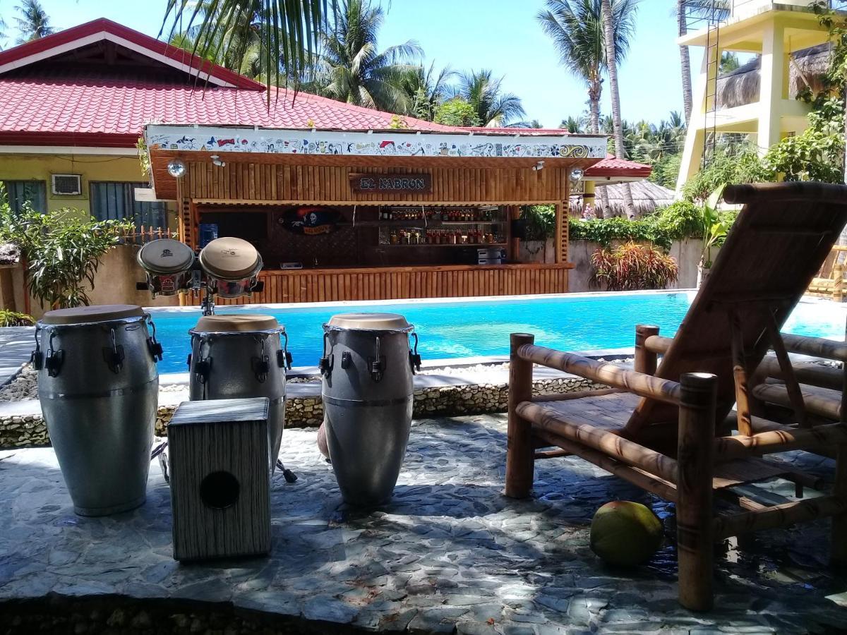 Apo Diver Beach Resort サンフアン エクステリア 写真
