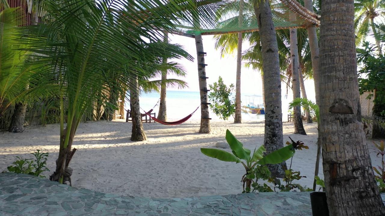 Apo Diver Beach Resort サンフアン エクステリア 写真